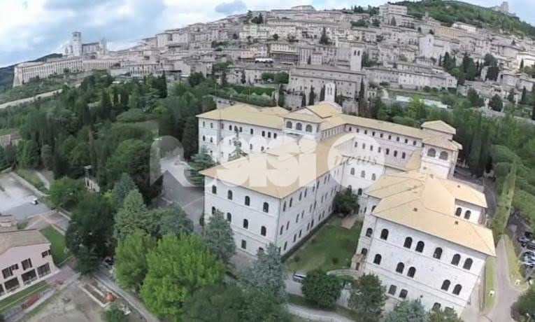 Istituto Serafico di Assisi, gli auguri del sindaco Proietti per i 145 anni