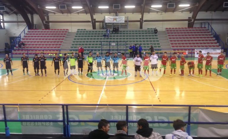Serie B, Angelana Calcio a 5 vince 8-3 in Abruzzo trascinata da un grande Tiago Goldoni