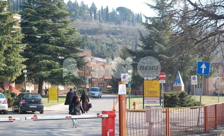 Ospedale di Assisi, riaprono gli ambulatori di medicina interna, cardiologia e cefalee