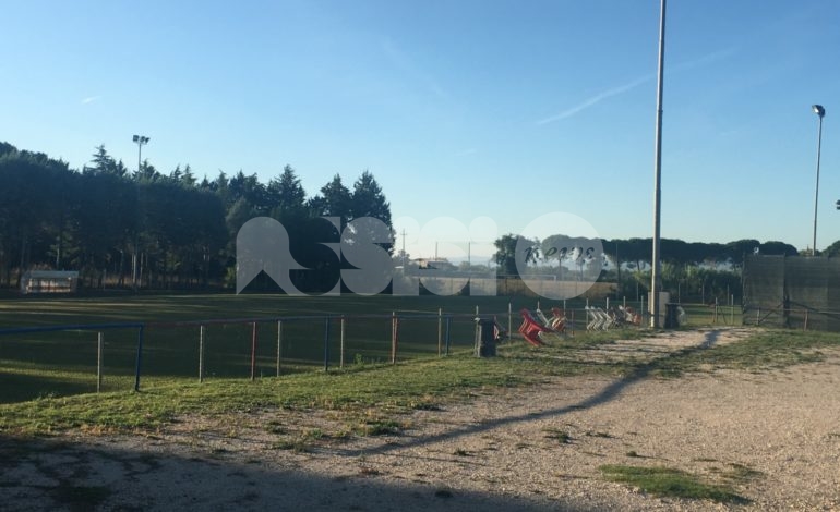 Lo stadio di Palazzo di Assisi è senza tribuna: botta e risposta Travicelli-Cavallucci