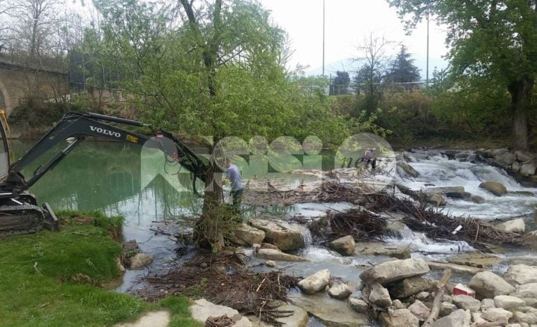 Ripulitura del fiume Chiascio, Rino Freddii: “Meglio tardi che mai”