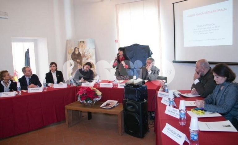 Piatto 2018, presentata Assisi Amica degli Animali e… i Priori Serventi 2019