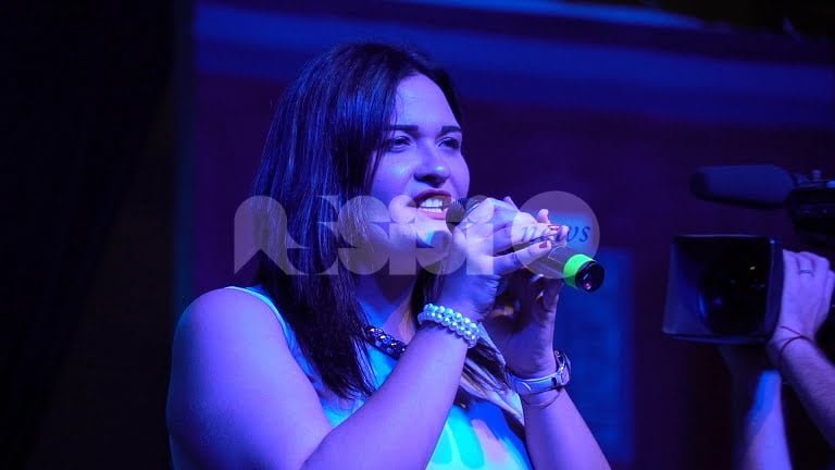 Cristina Turrioni vince il Canta cipolla alla Festa della Cipolla 2017 a Cannara