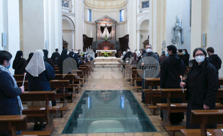 Giornata mondiale della vita consacrata 2021 celebrata ad Assisi (foto)