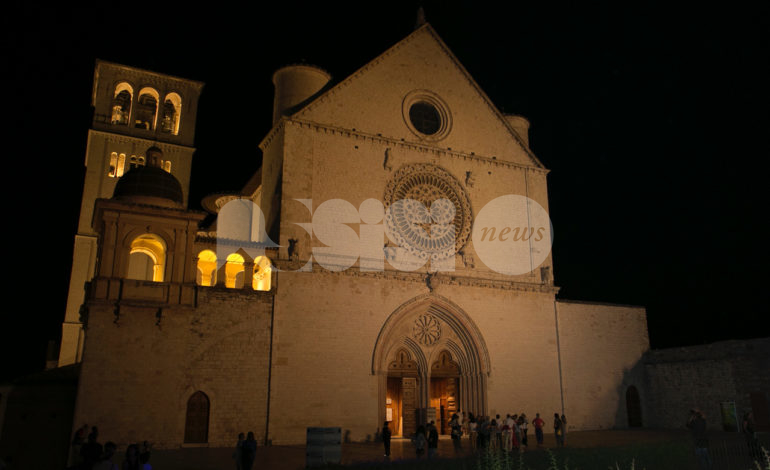 “Assisi, notte di luce”, grande partecipazione all’iniziativa (foto)