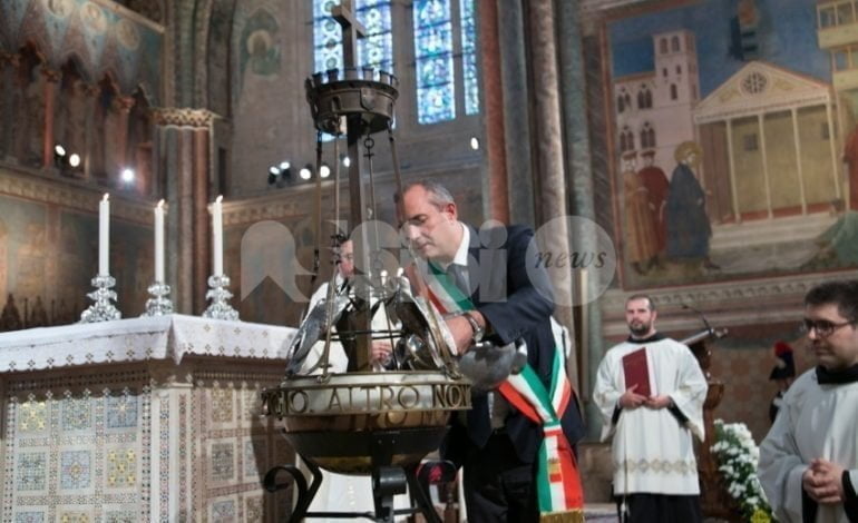 Festa di San Francesco 2018 ad Assisi, l’augurio del cardinale Sepe: “‘A Maronna v’accumpagna”