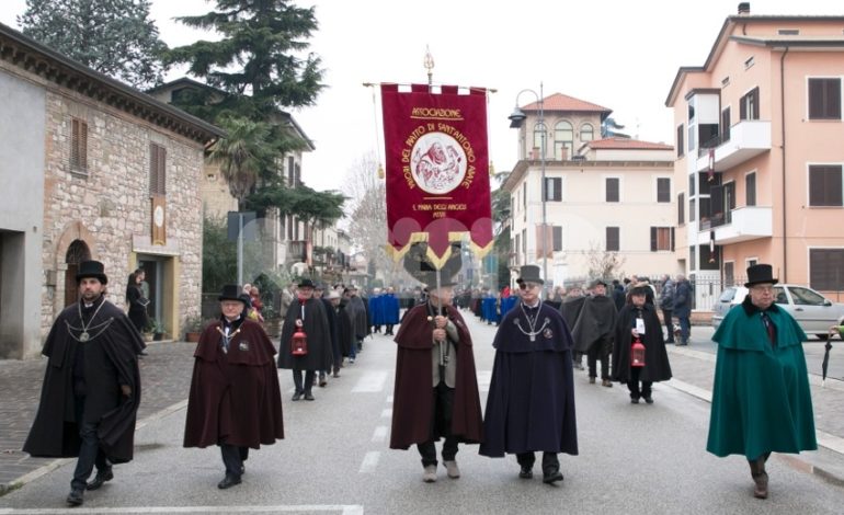 Associazione Priori del Piatto di Sant’Antonio in trasferta a Concamarise