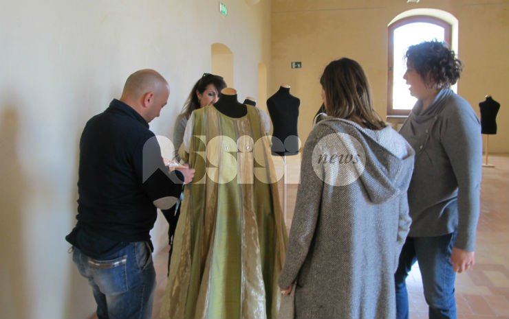 Mostra di costumi storici di Daniele Gelsi, il 25 aprile ad Assisi l’inaugurazione