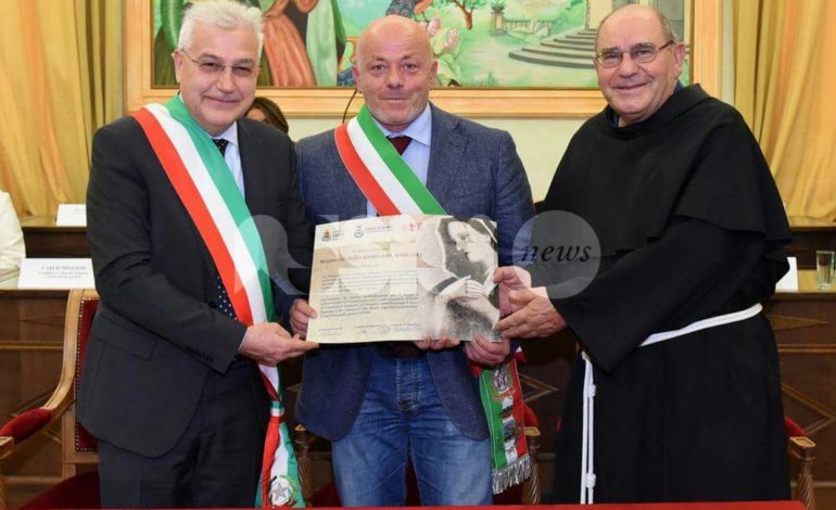 Rinnovato il patto di Fraterna Amicizia tra Assisi, Marino e Cortona