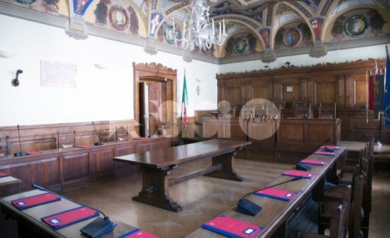 Approvato il primo bilancio della giunta Proietti: “Traguardo importante per Assisi”