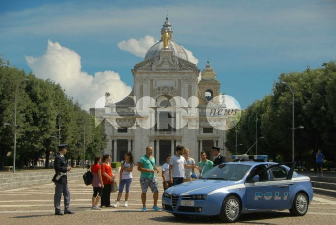 Ai domiciliari evade in treno per andare a Roma: Polizia Assisi arresta ventenne