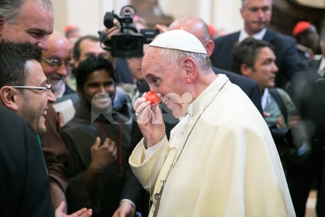 CBS ad Assisi e Perugia e in Vaticano per uno speciale dedicato a Papa Francesco… e al cioccolato