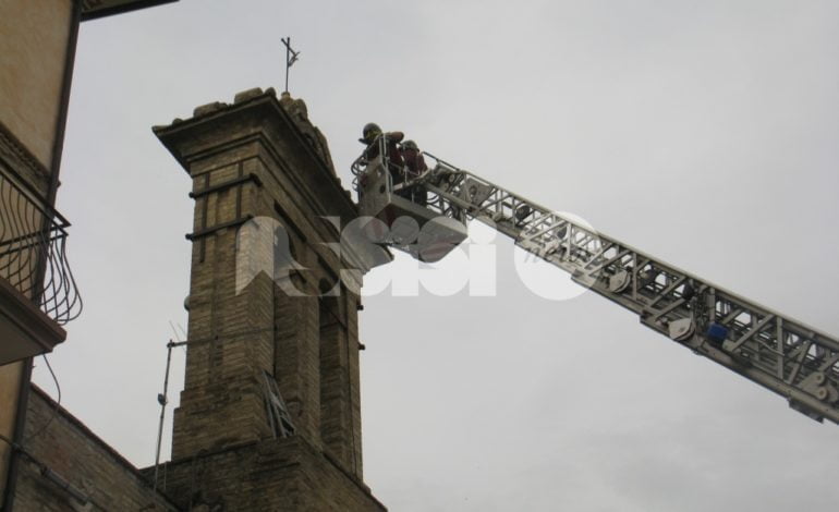 Tordandrea di Assisi, rubano uno scalandrino e lo nascondono nel campanile