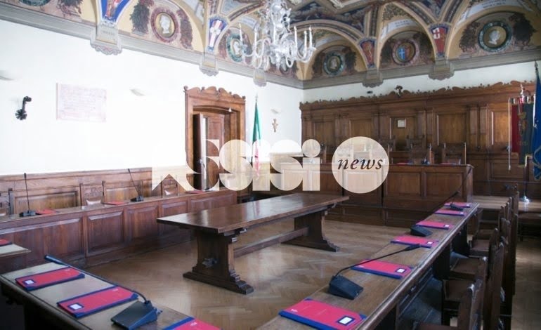 Arriva la fibra ottica ad Assisi: approvato regolamento per la concessione di cavidotti comunali