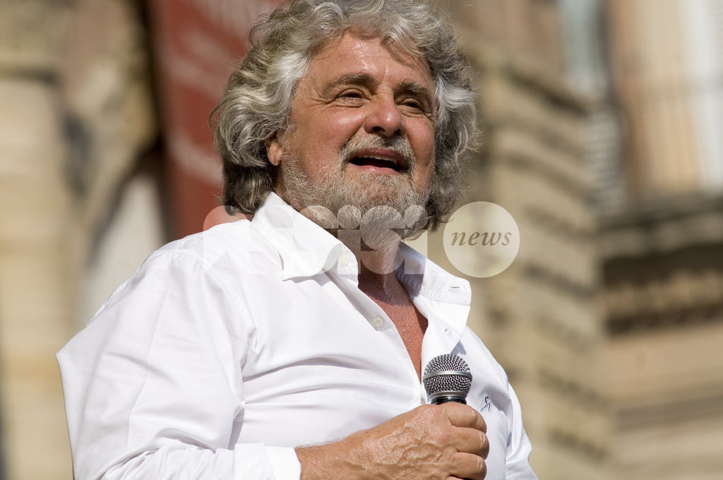 Il vescovo di Assisi invita Beppe Grillo: "Dialoghiamo insieme"