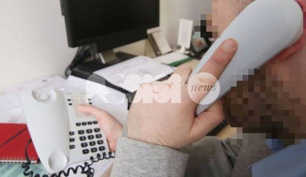 Truffe telefoniche ad Assisi, il sindaco Proietti: “Fare attenzione, non sono impiegati comunali”