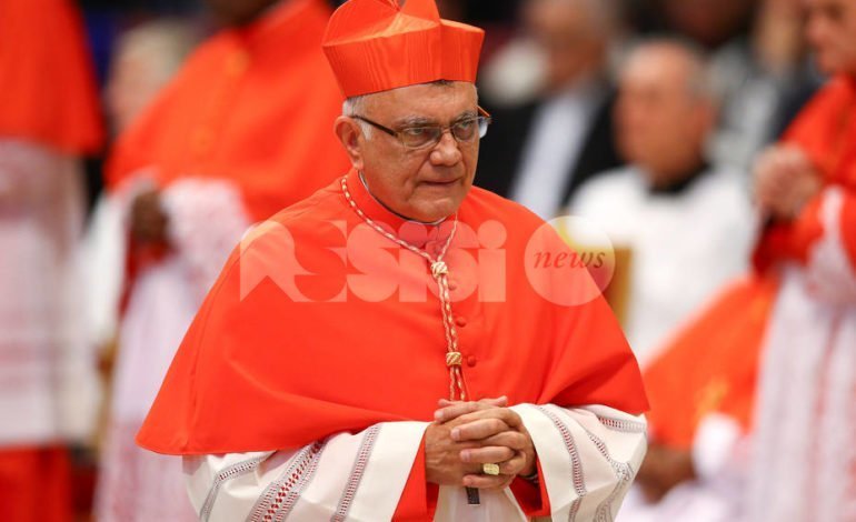 Il cardinale venezuelano Porras Cardozo in visita ad Assisi