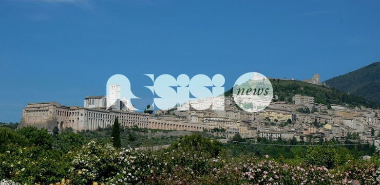 Assisi al fianco dei più deboli: aiutata la famiglia senza fissa dimora