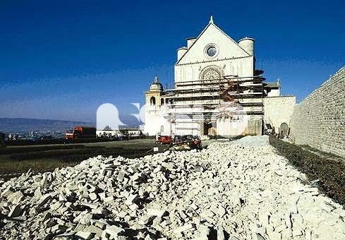Assisi, una messa in Basilica per il ventennale del terremoto del 1997