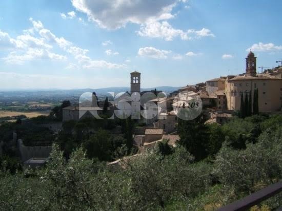 A Sinistra: "Quindici mesi di giunta Proietti, ad Assisi la svolta non c'è"