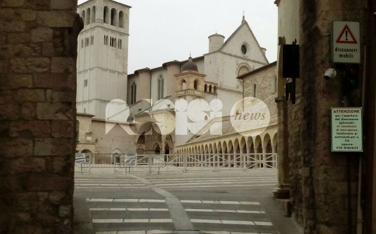 Assisi, al via il nuovo dispositivo di sicurezza per piazza San Francesco