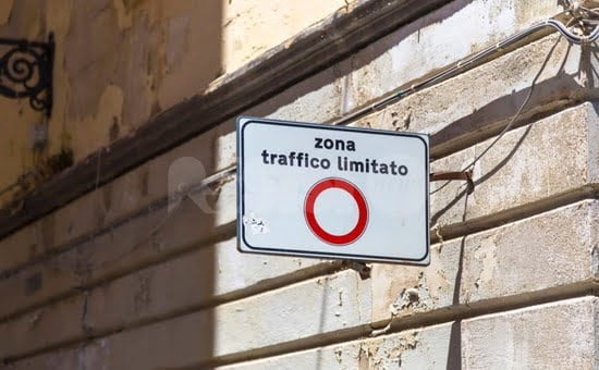 Varchi elettronici nel centro storico di Assisi, attivazione tra qualche mese