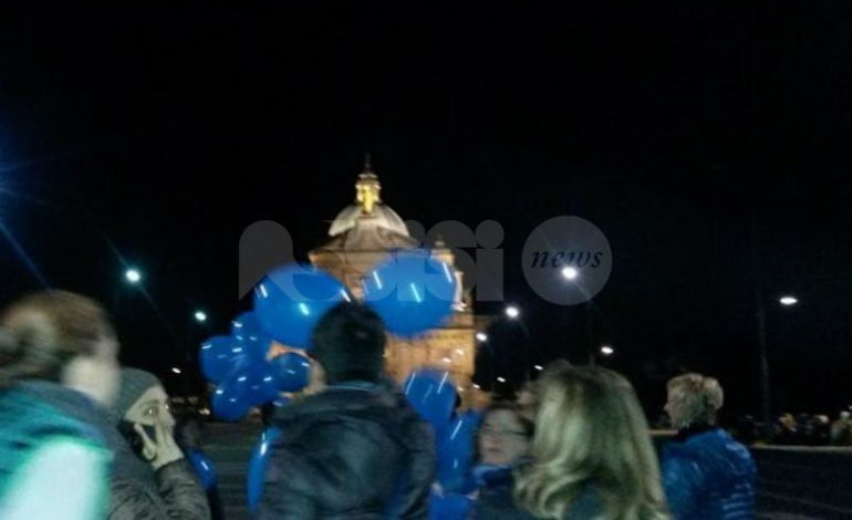Piedibus blu 2018: a Santa Maria e Cannara si marcia per l’autismo