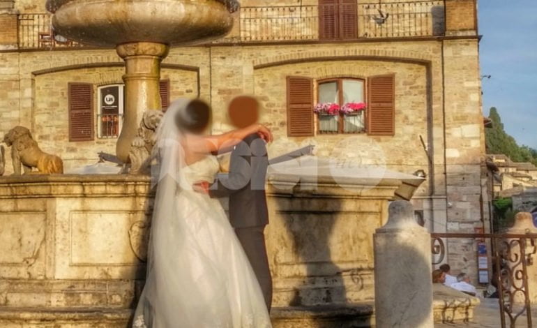 Matrimonio ad Assisi, il vescovo dice no ai non residenti: “Non si faccia per moda”