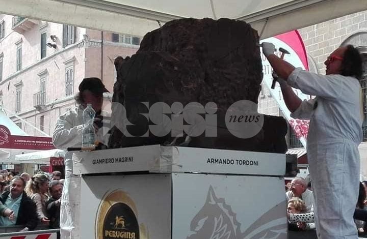 Armando Tordoni e Giampiero Magrini tra gli artisti delle sculture di cioccolato di Eurochocolate 2018