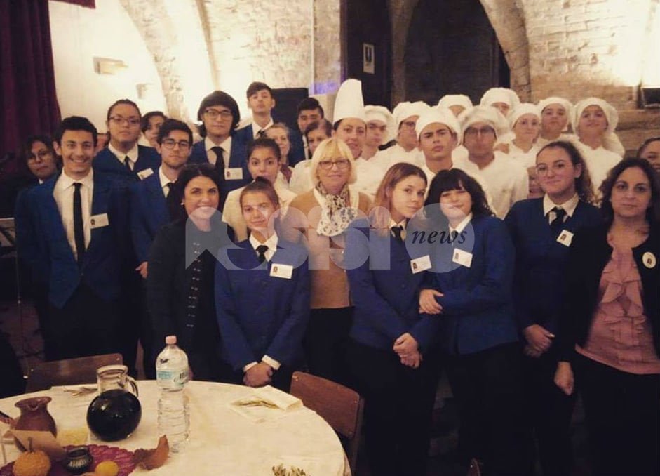L'Alberghiero di Assisi ha curato la cena per i 40 anni del Centro Pace