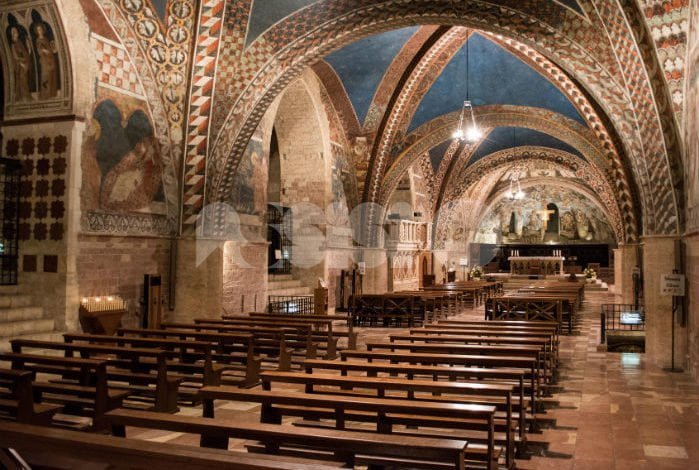 Assisi, nella Basilica Inferiore di San Francesco c’è un ritratto di Federico II?