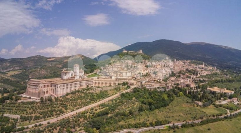 Destinazione Assisi, in città l'innovativo progetto per rilevare le presenze con i cellulari