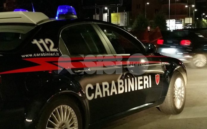 Lotta al narco-traffico, i carabinieri di Assisi sgominano un giro di spaccio da 50.000 euro
