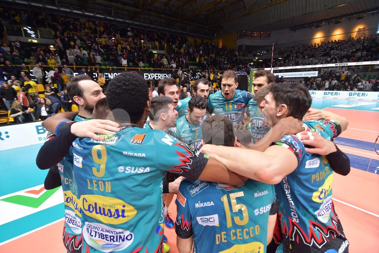 Volley, Sir Conad Perugia vince a Modena 3-1 e salda la vetta
