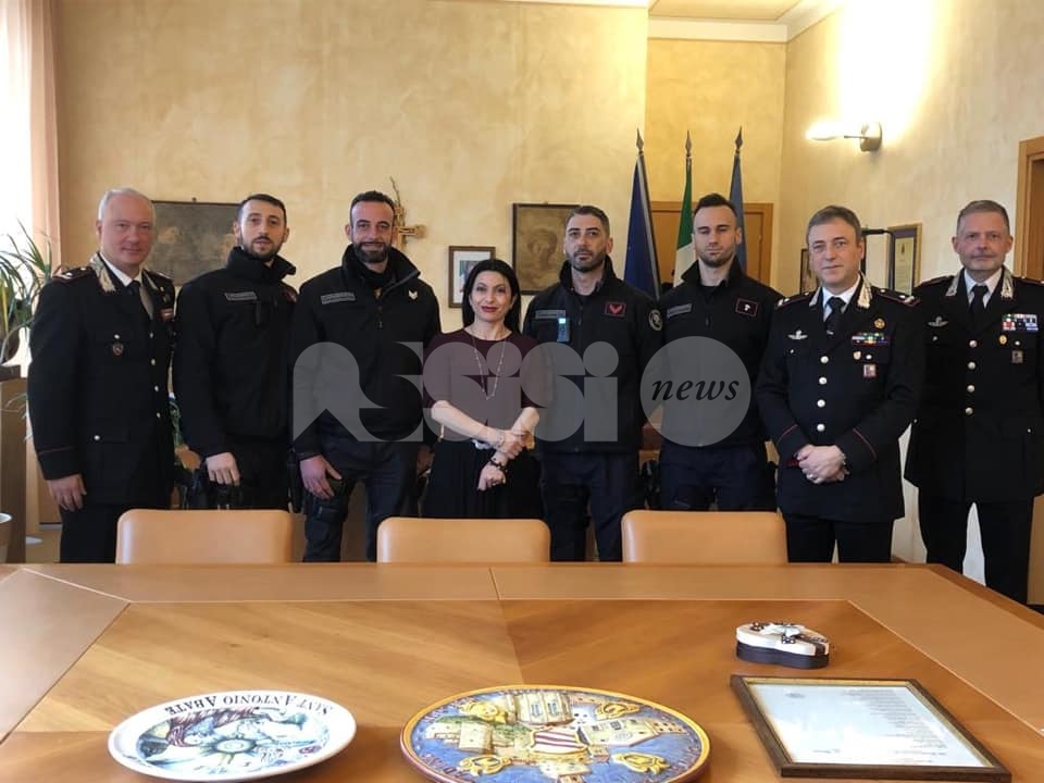 Il sindaco di Assisi incontra i vertici dell'Arma: "Grazie a nome della città"
