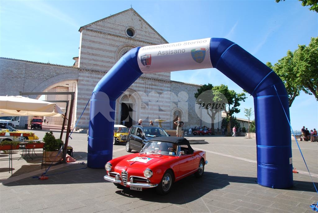 Sentieri Francescani 2019, le auto storiche da Assisi ad Ancona nel segno di Francesco