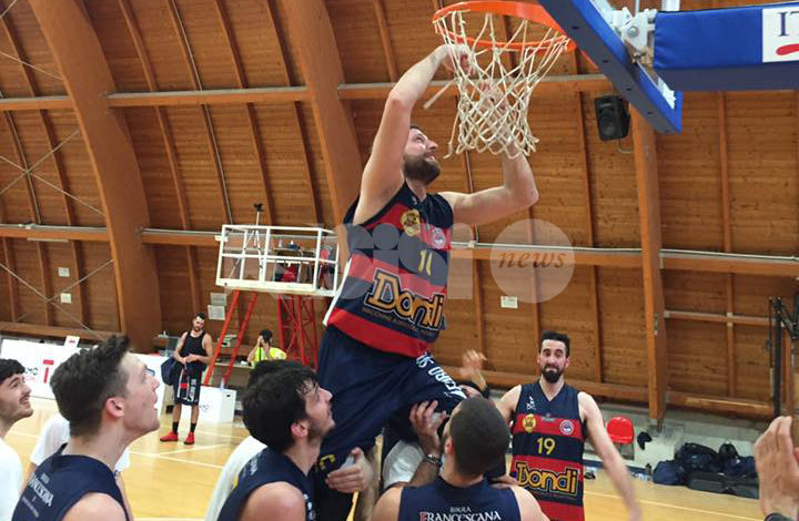 Basket, Virtus Assisi è promossa in Serie C Gold! Vittoria a Teramo 65-67
