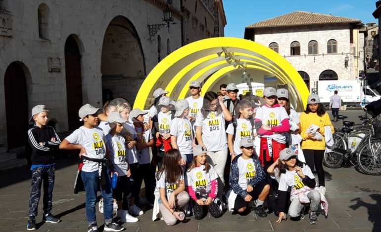 Assisi e l’Umbria imparano il riciclo dell’alluminio con Cial (foto)