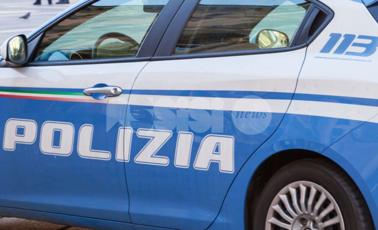 Officina per auto abusiva scoperta a Bastia: multa per oltre 5.000 euro