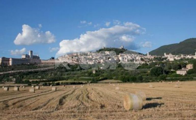 Ripopolamento del centro storico di Assisi, “tre idee e una domanda al clero”