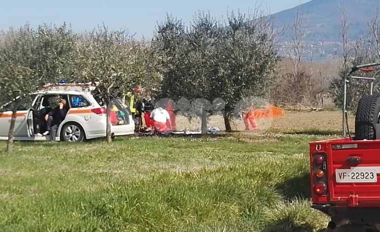 Incidente sul lavoro a Castelnuovo di Assisi, 66enne ricoverato a Perugia (foto+video)