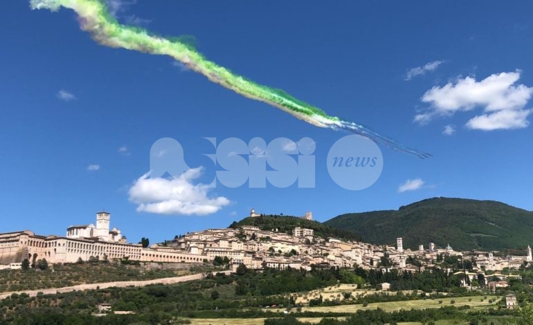Festa della Repubblica 2021, ad Assisi Costituzione in regalo a 254 neo diciottenni
