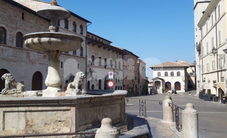 Bar e ristoranti, più spazi per i tavoli all’aperto: il Comune di Assisi ‘bussa’ alla Soprintendenza