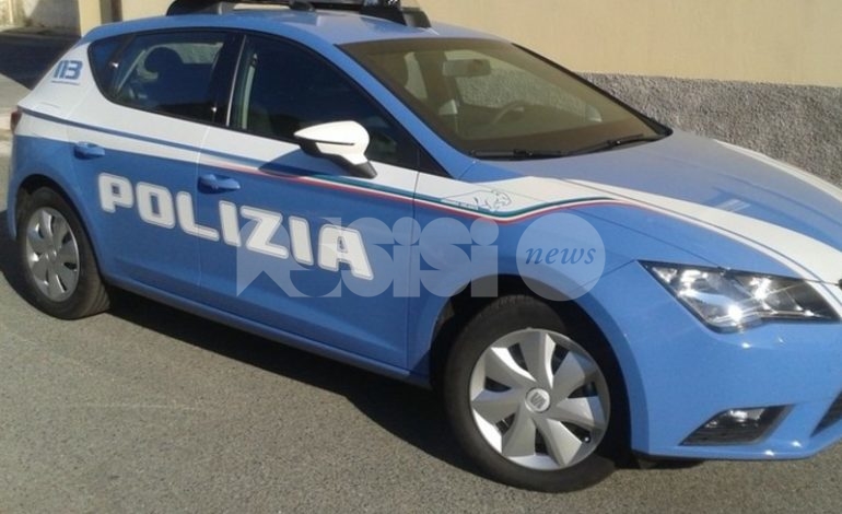 Controlli ad Assisi e Bastia, 105 persone identificate dalla Polizia