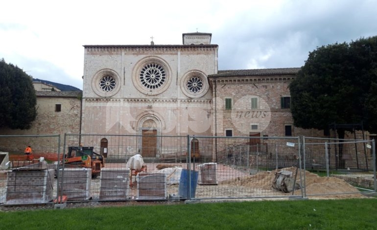 Sagrato dell’Abbazia di San Pietro, ad Assisi terminati i lavori