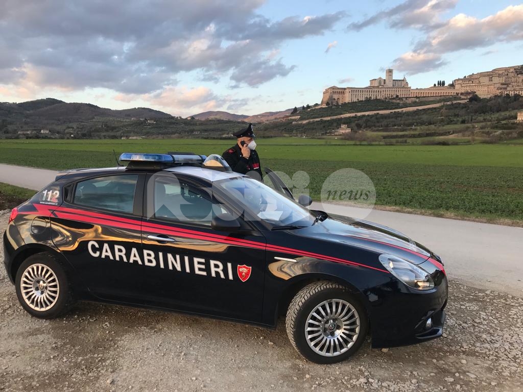 Controlli del territorio, i carabinieri denunciano 3 persone tra Assisi e Bastia