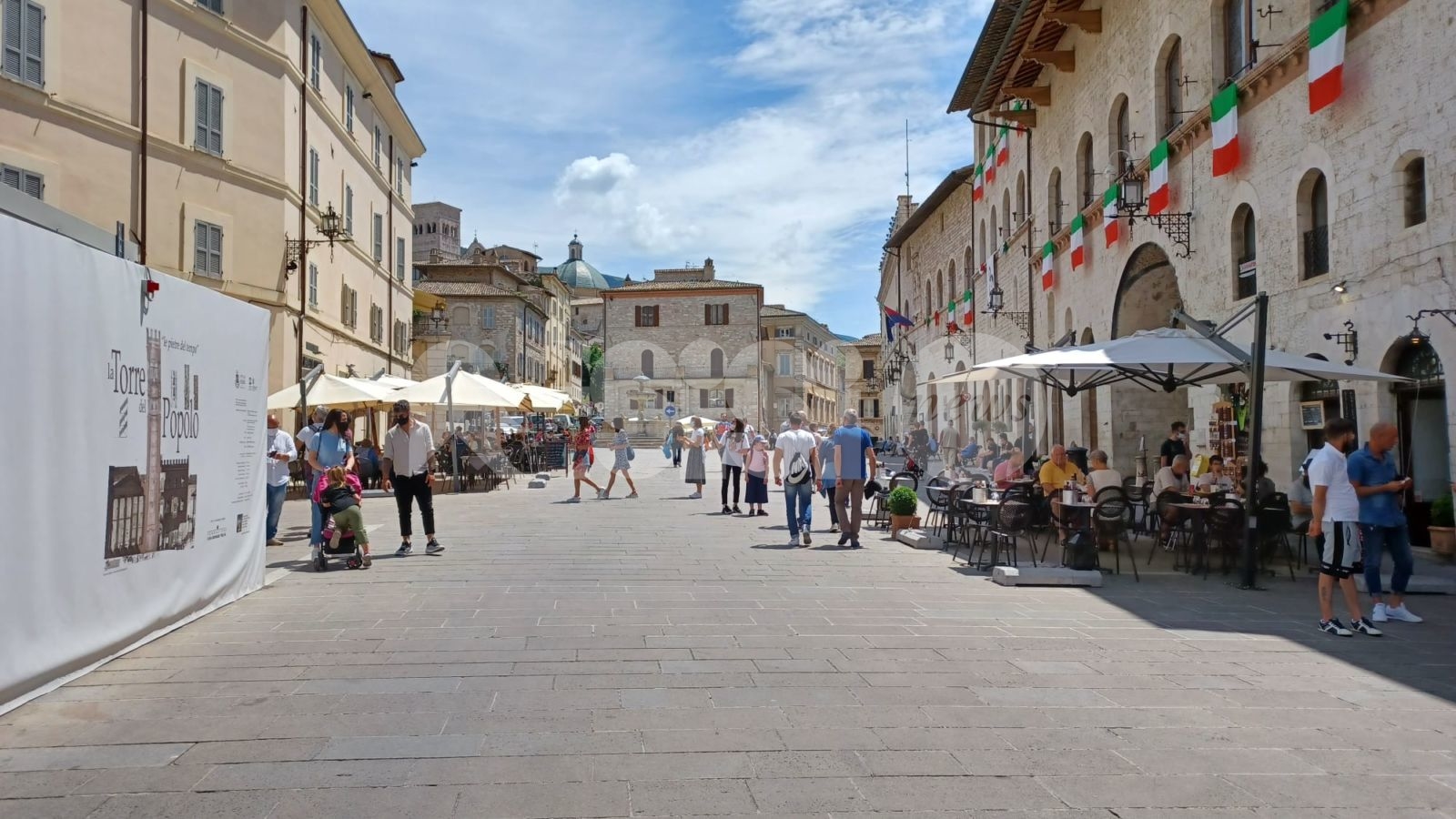 Turismo ad Assisi, la città non torna ai livelli pre Covid. Lega: "Proietti pensa solo alla carriera"