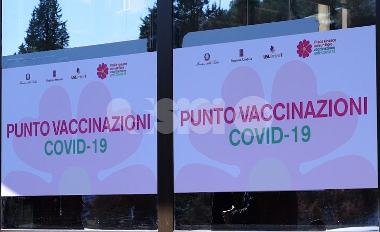 Un punto vaccinale di Confindustria Umbria al Lyrick di Assisi (video)