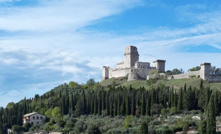Rocca Maggiore, lavori al via: monumento chiuso (almeno) 10 mesi