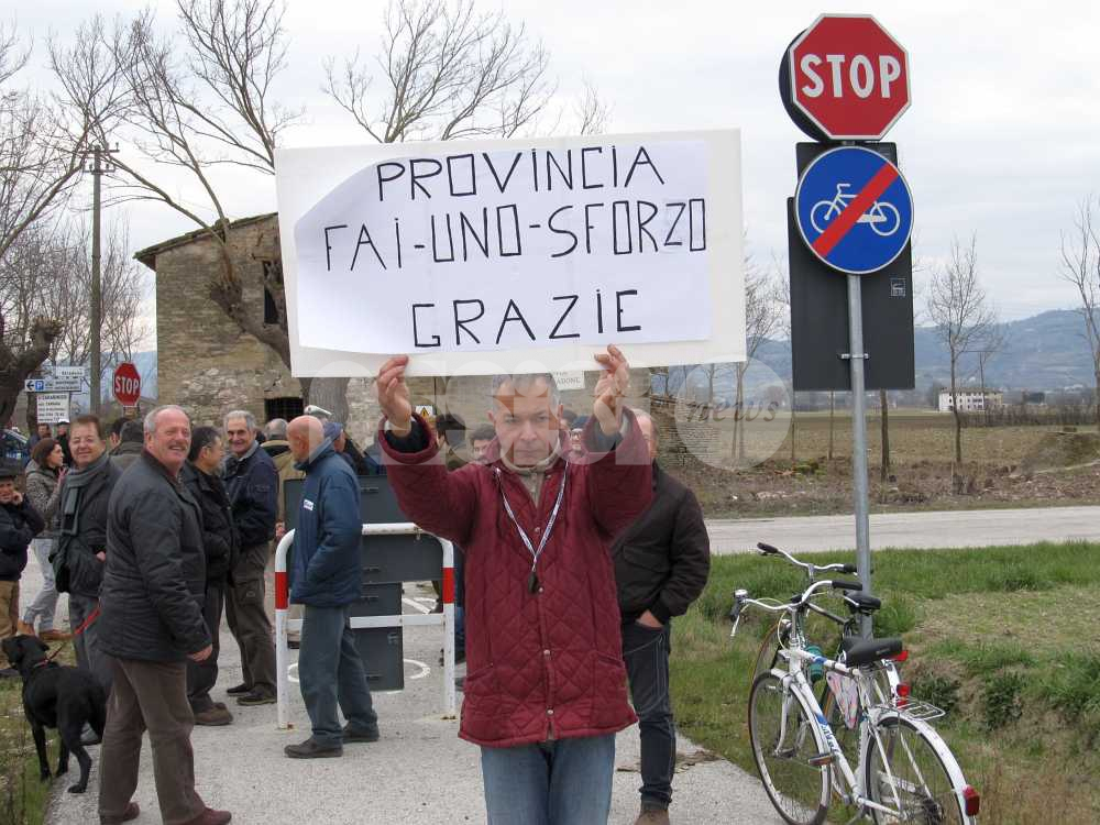 Strada provinciale 410 e trasporto pubblico, Castelnuovo torna a mobilitarsi